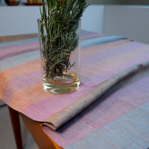 Ubrus ze vzoru Zahradník anglický, 144x200 cm